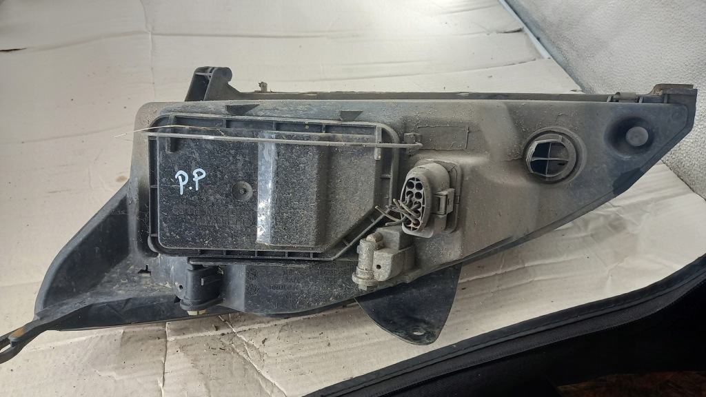 Фара правый ford focus mk1 03r Доставка