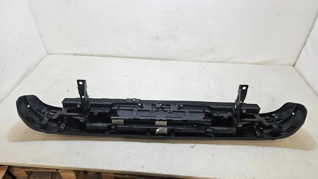 Бампер задний задний vw volkswagen amarok 2 2023 n1xb-17b810-a комплектный Цена