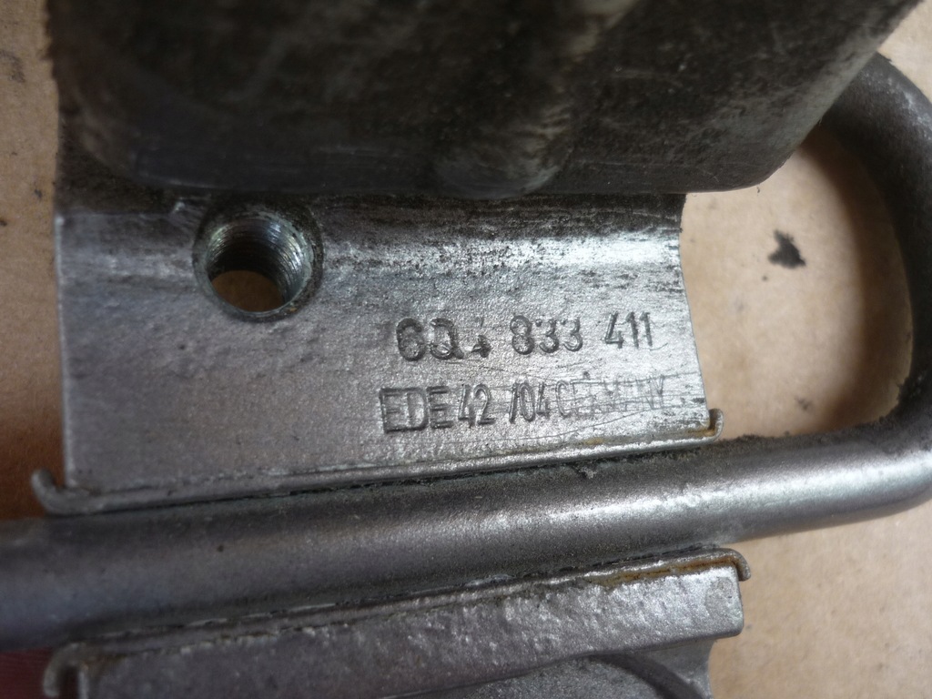 фото №10, Петля левый задняя верхний + нижний seat altea, leon ii 6q4833411 5p0833401a