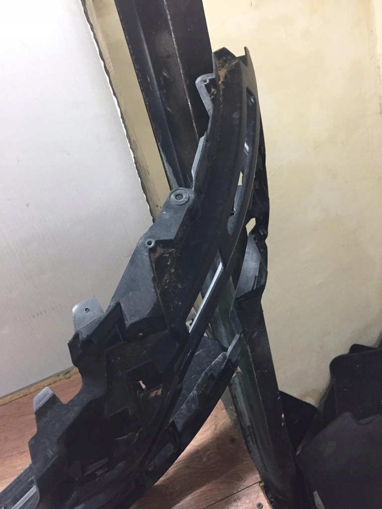 фото №7, Renault espace v решітка середня перед 622548143r