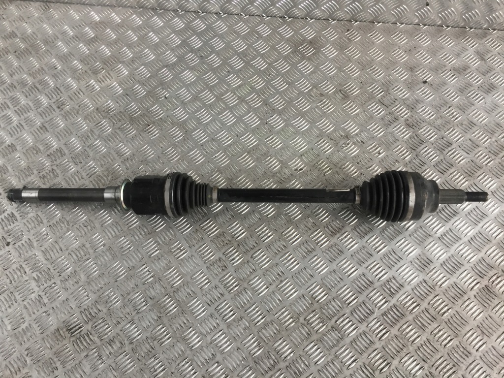 фото №1, Приводной вал правая длинная jeep grand cherokee wk2 3.0crd