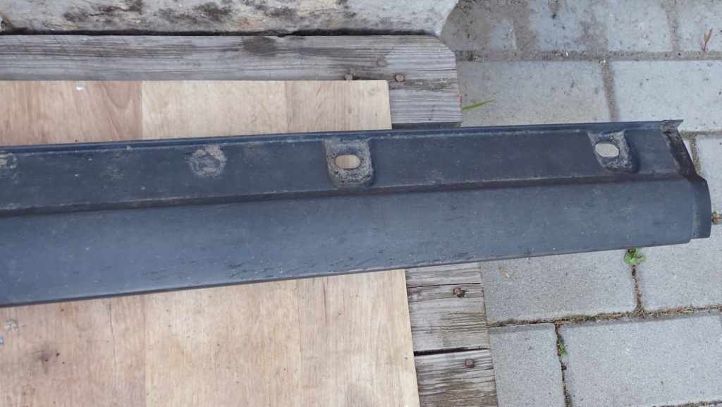 Молдинг накладка поріг ліва smart forfour 454 a4547540305 a4547540105 в Україні