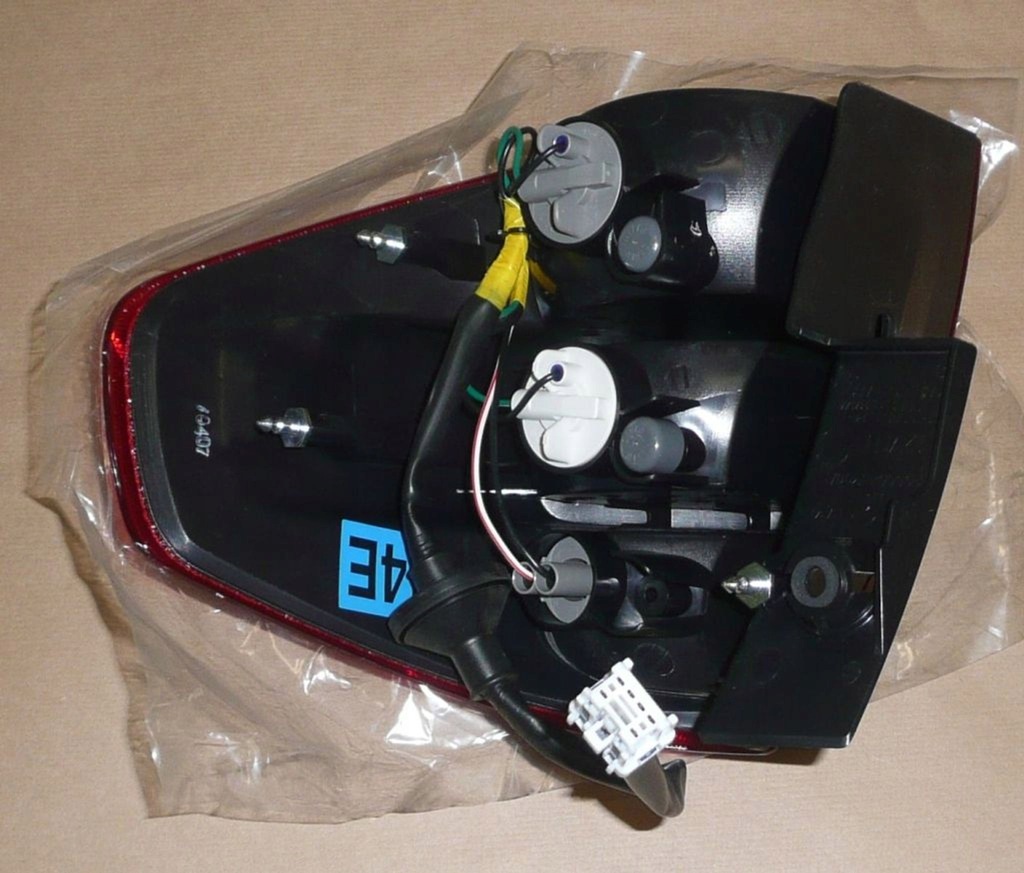 фото №2, Лампа задняя r koleos левая