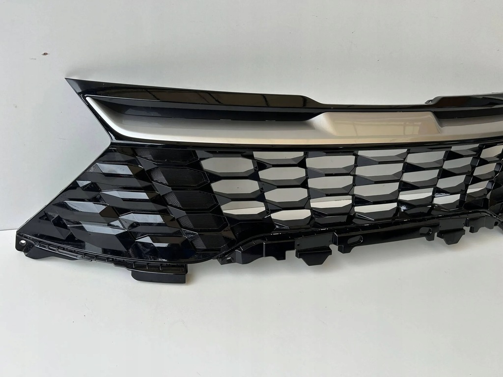 фото №2, Kia sportage v решётка радиатора решётка радиатора 86351-r2020 оригинал