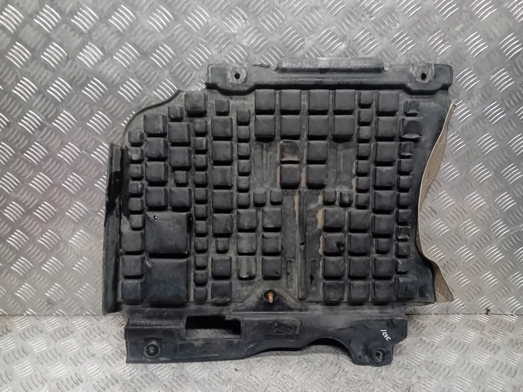 Купить Jeep wk2 рестайлинг  накладка под двигатель 3.0crd 68191341