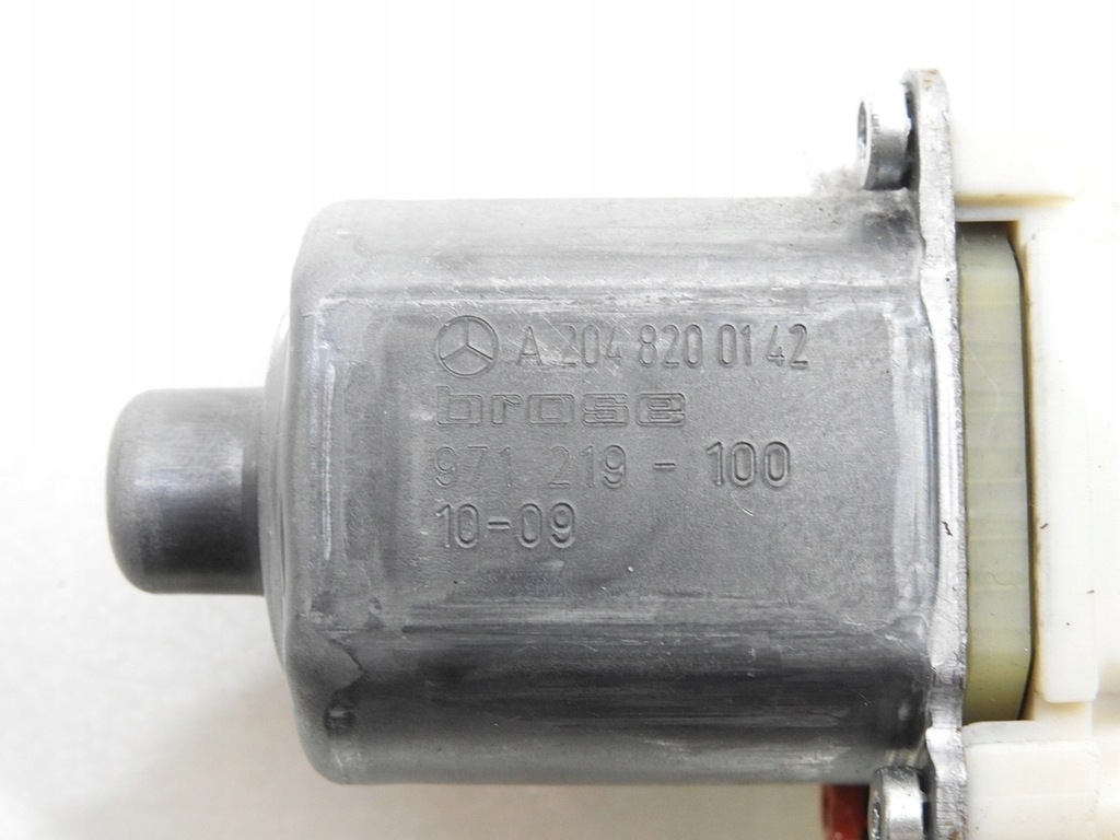 фото №8, Моторчик опускания стекло левый перед w212