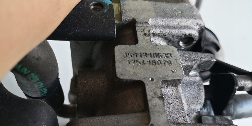 фото №2, Audi 3.0 tdi клапан egr радиатор выхлопных газов 059131063b