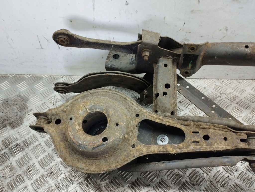 фото №3, Ford c-max ii 2012 рама допоміжна задня