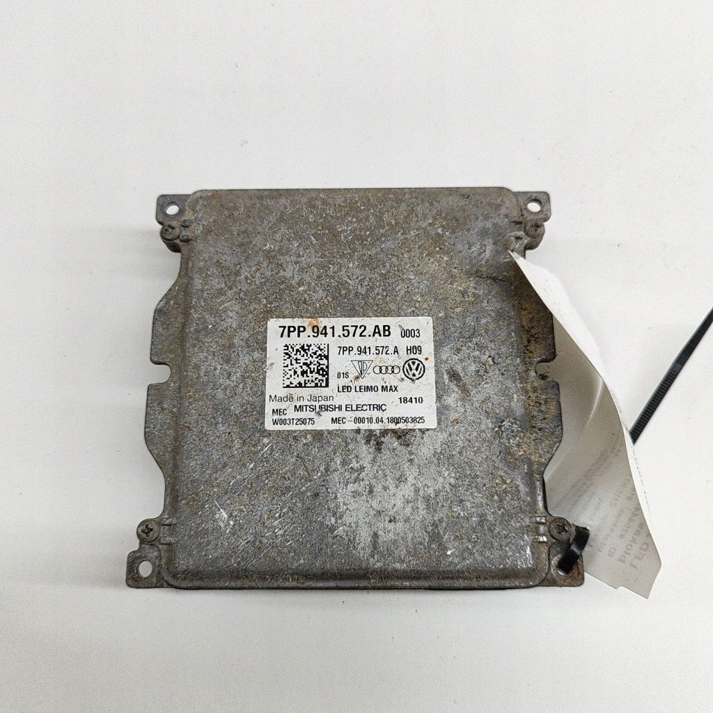 фото №1, Audi a4 s4 b9 8w 2018 модуль управляющий балласт led