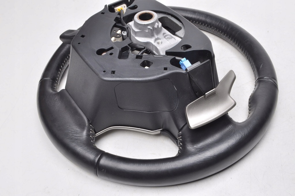 фото №8, Lexus is iii повітропровід шкіряний