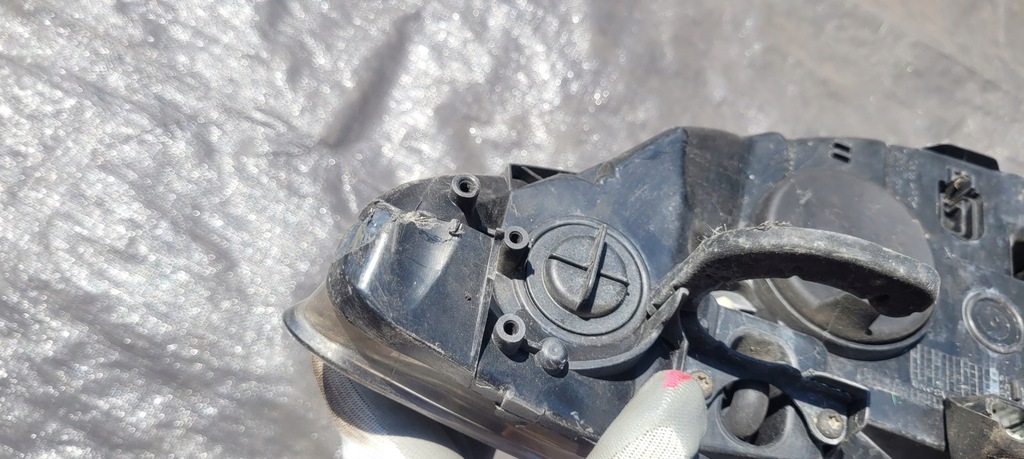 фото №8, Лампа права фара правий перед peugeot 308 / 1477