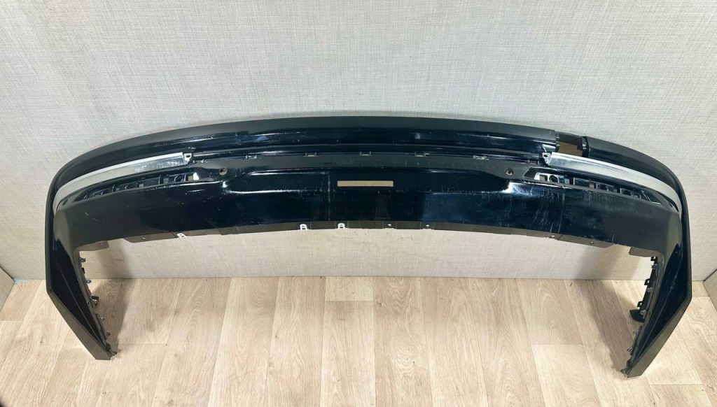 Купити Rolls-royce spectre 2023- бампер задня задній 5a404f8-06