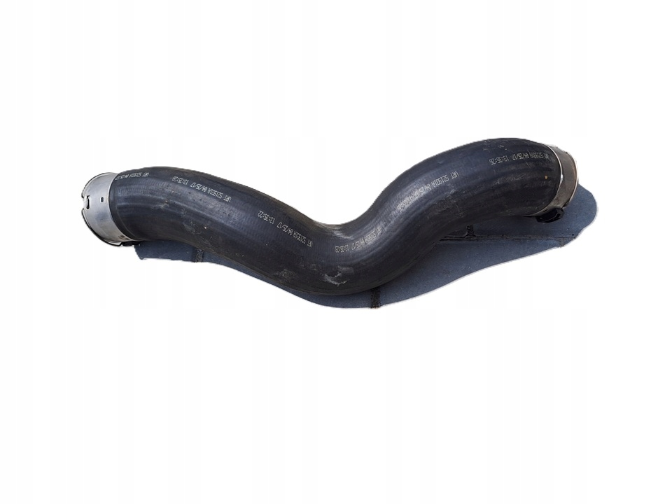 фото №1, Bmw g30 g31 труба шланг интеркулер 2.0d 8572859