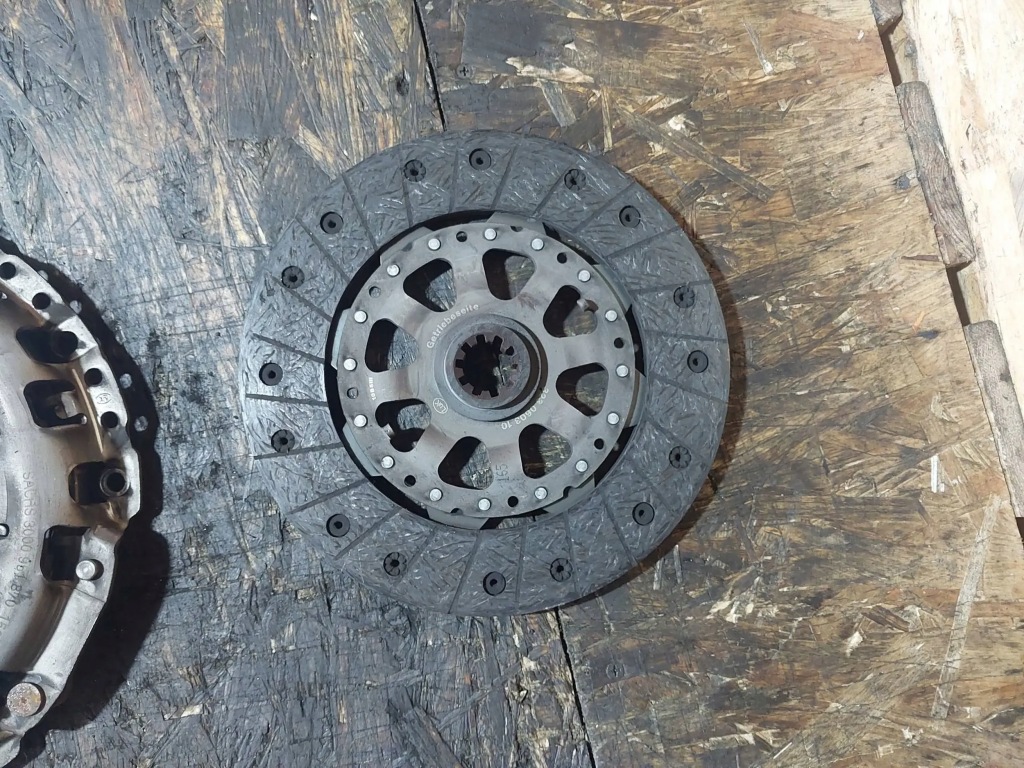 Зчеплення bmw e39 523i m52b25tu 2xvanos 323060310 300095187015083 Недорого