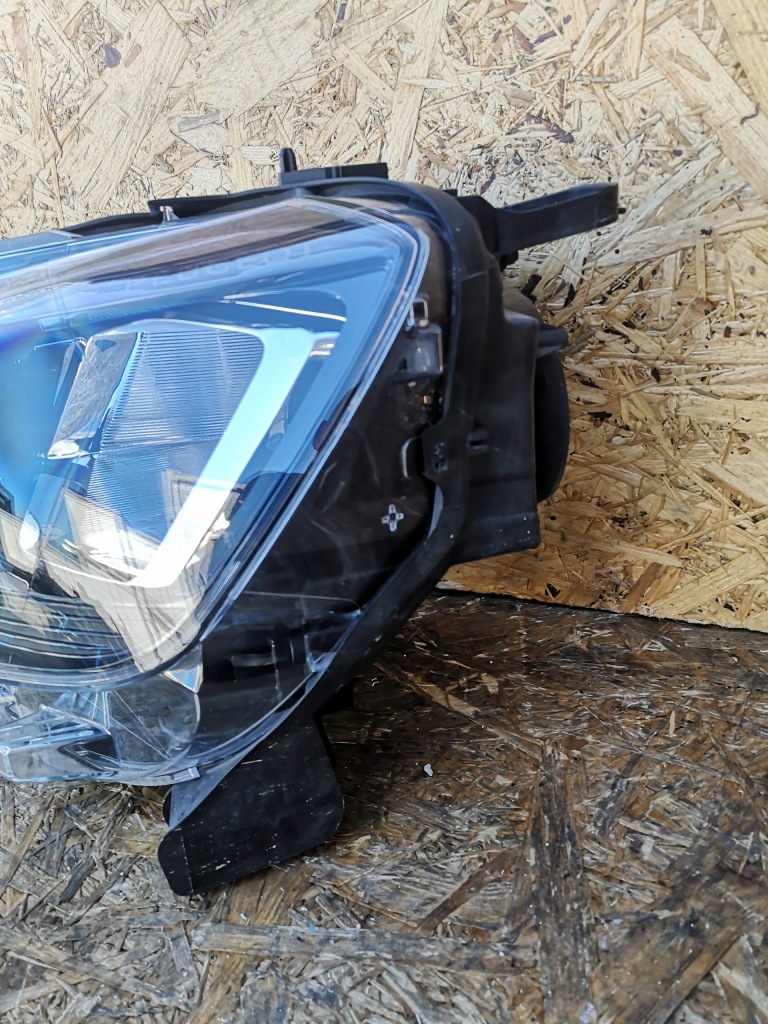 Peugeot partner iv rifter iv лампа левый перед 9816826980 не ремонтировалась bdb Недорого