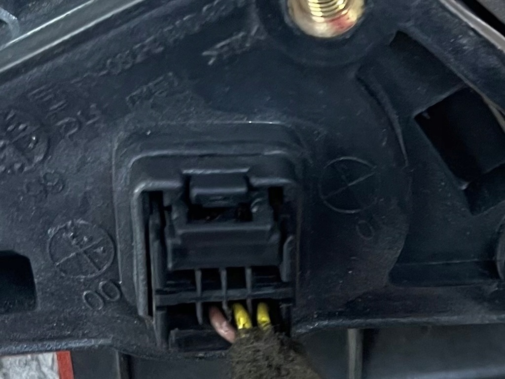 фото №12, Hyundai coupe i j2 96-01r зеркало правое электрический 3 pin