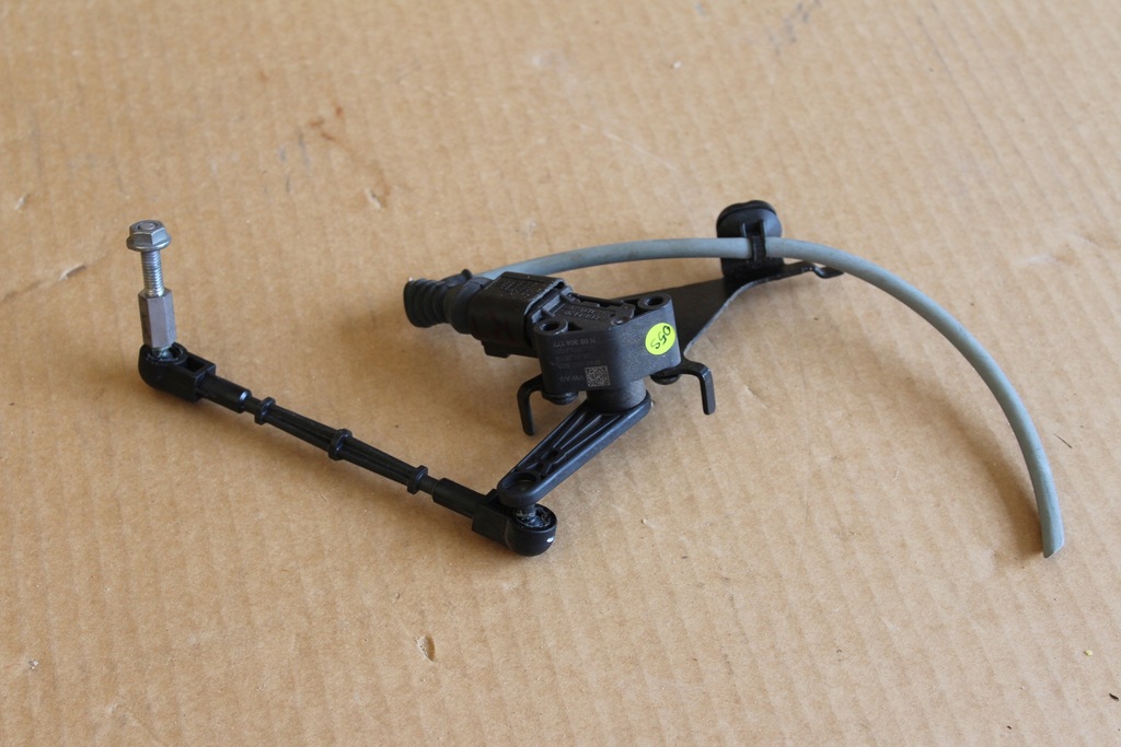 фото №1, Датчик вирівнювання фари задня audi e-tron