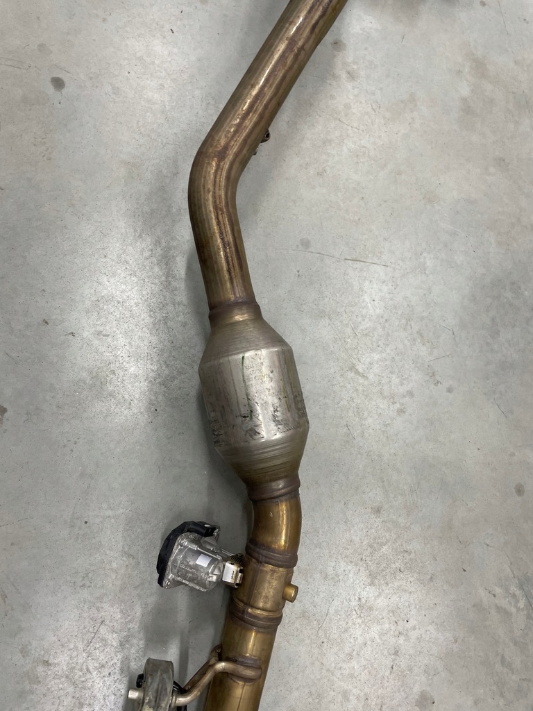 фото №5, Выхлоп гаситель kompletny 2.0 tdi q5 80a 80a253611d