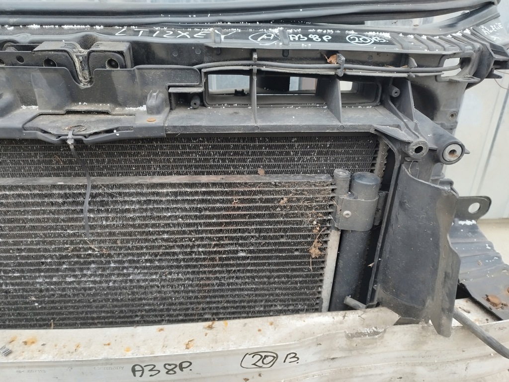 фото №5, Pas передний балка радиатор audi a3 8p lift 2008-2012 1.4 tfsi caxc механическая коробка передач