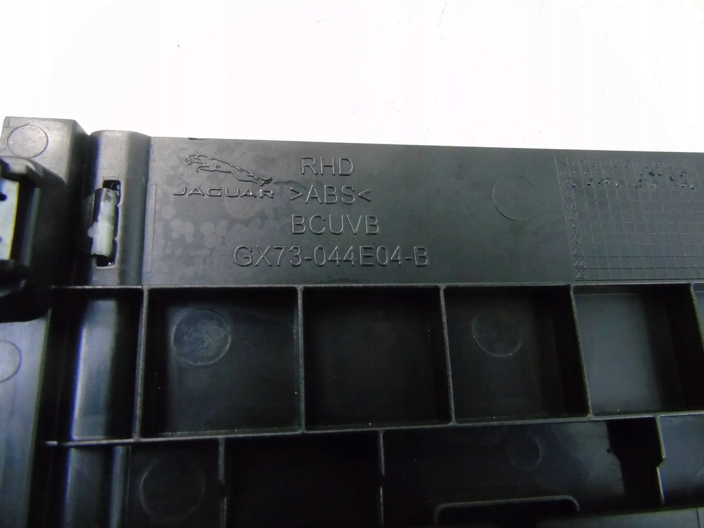 фото №7, Туннель средний рамка передач jaguar xe x760 gx73-044e04-b