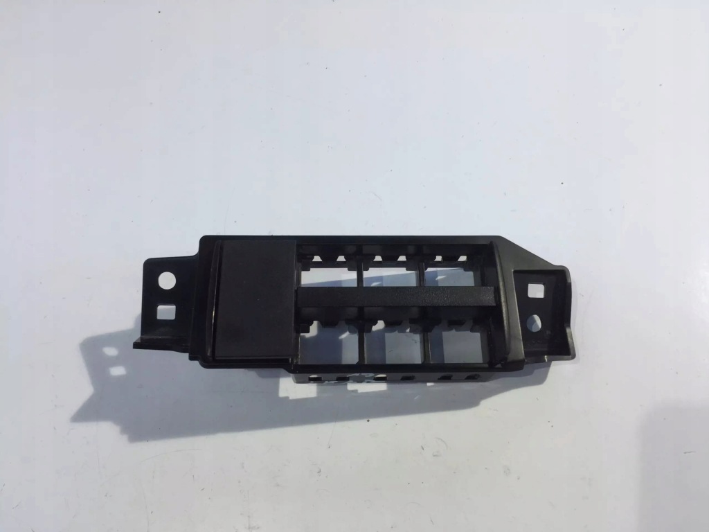 фото №1, Nissan leaf ii 2020 кронштейн кронштейн кнопок