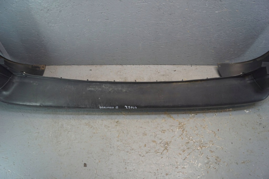 Berlingo partner 3 бампер задний z2144 Киев