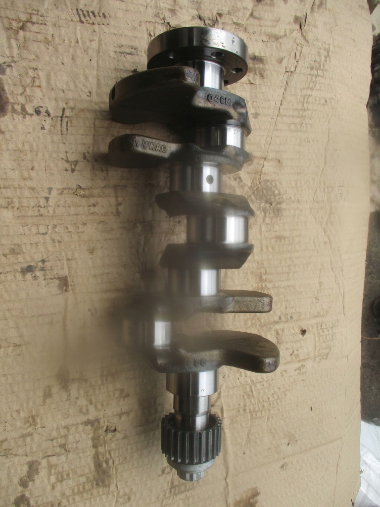 Wał коленчатый 04cam vw audi skoda seat dkrf 1.0tsi Киев