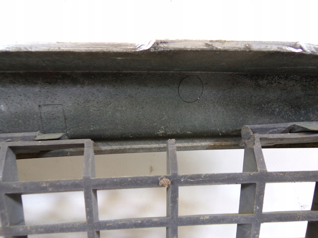 фото №14, Решётка радиатора корпус решетка решётка радиатора радиатора mercedes w124 повреждённый