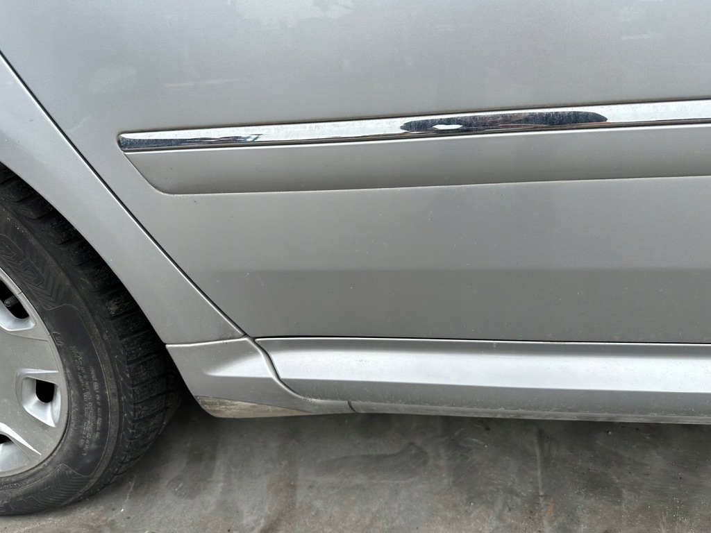 фото №5, Дверь правый задняя голый płat audi a8 d3 ly7w