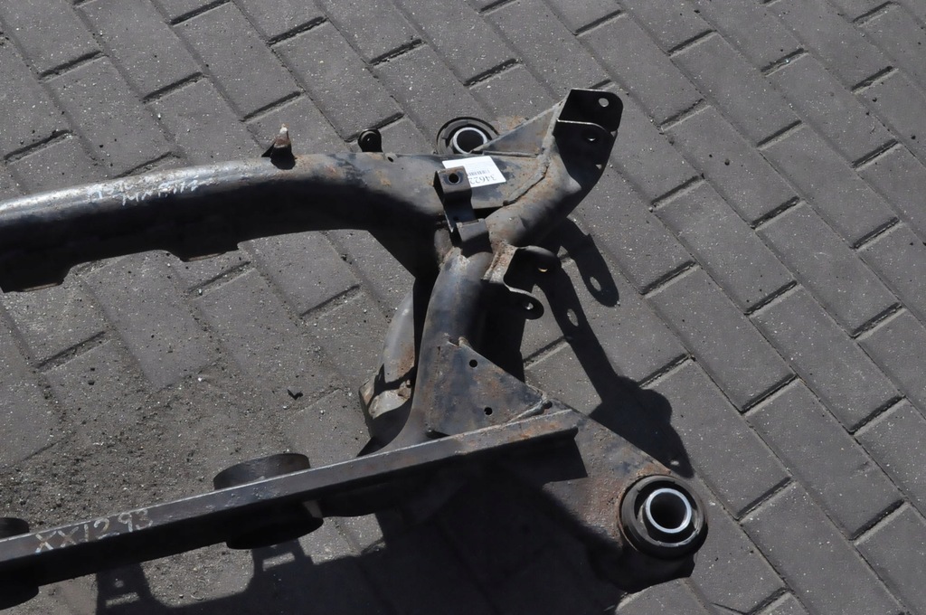 фото №7, Aston martin vanquish 6.0 v12 балка подрамник подвеска задняя 38 tys km