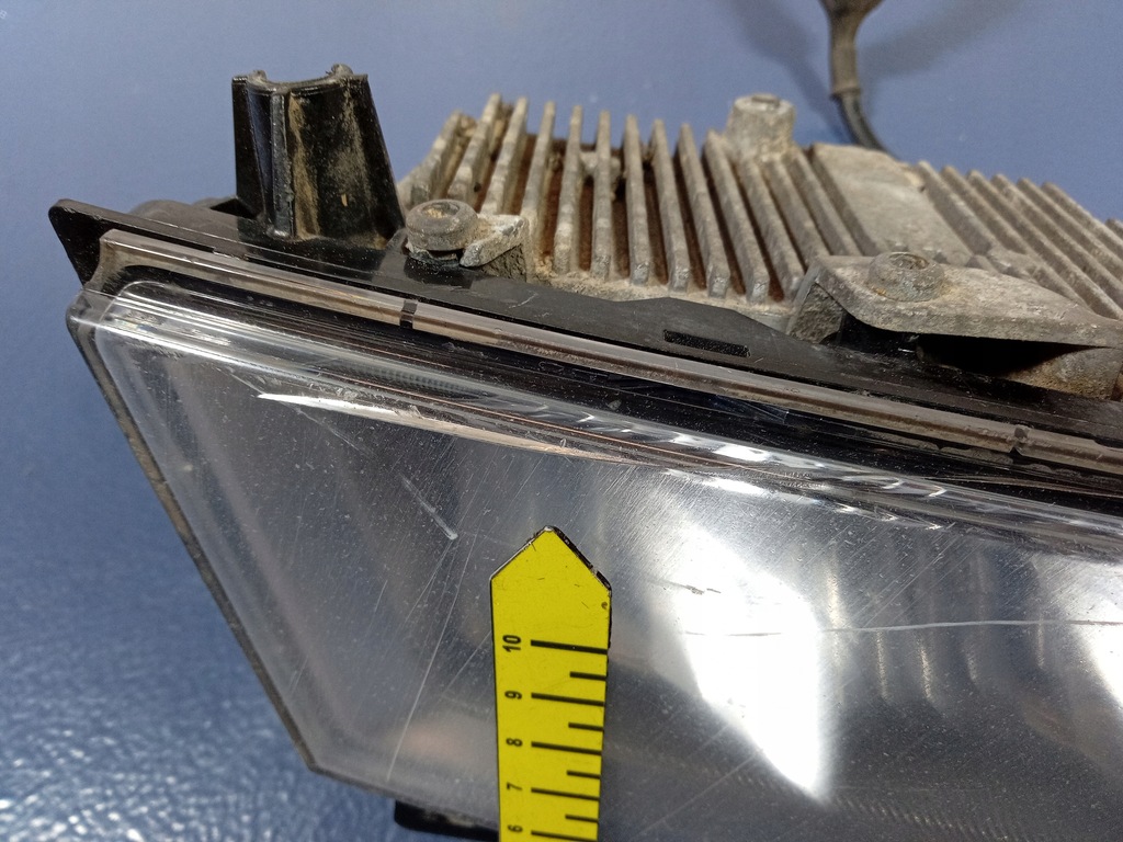 фото №13, Scania s протитуманна фара led правий 2552715