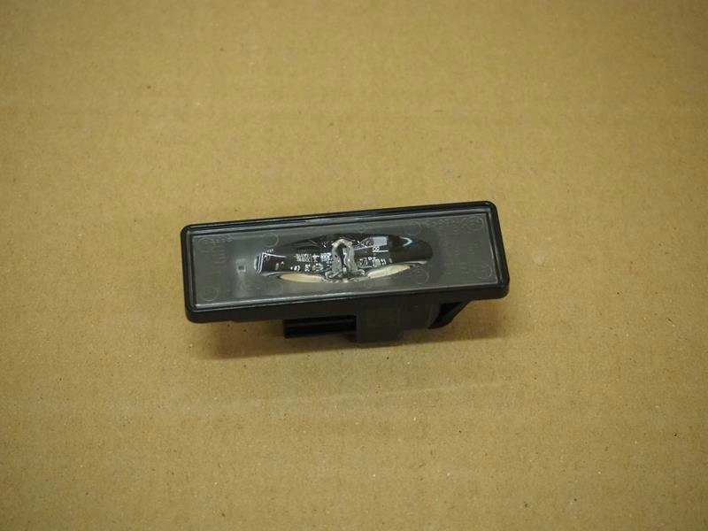 фото №1, Лампа подсветка номерного знака renault koleos ii