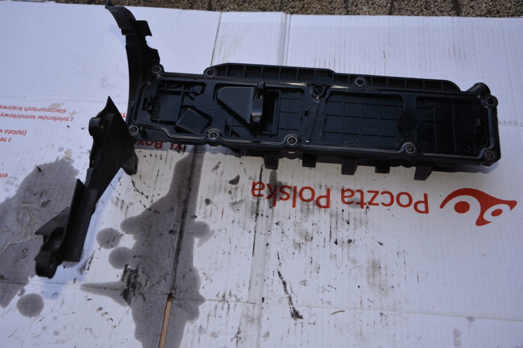 фото №3, Крышка клапанов citroen berlingo 9688939180