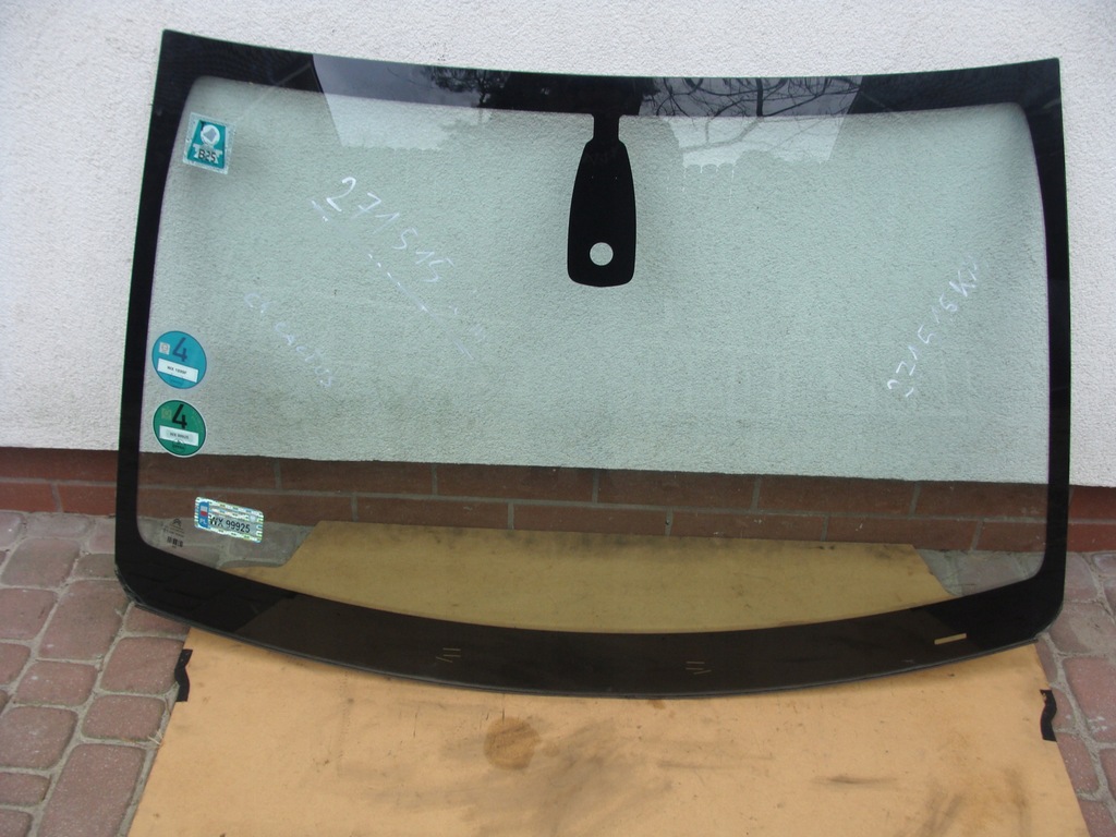 фото №1, Стекло лобовое передняя citroen c4 cactus uwaga