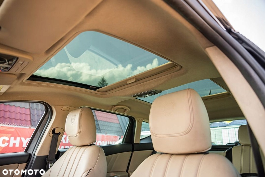 фото №4, Lancia delta сиденья заднее сиденье кожа электрика подогрев