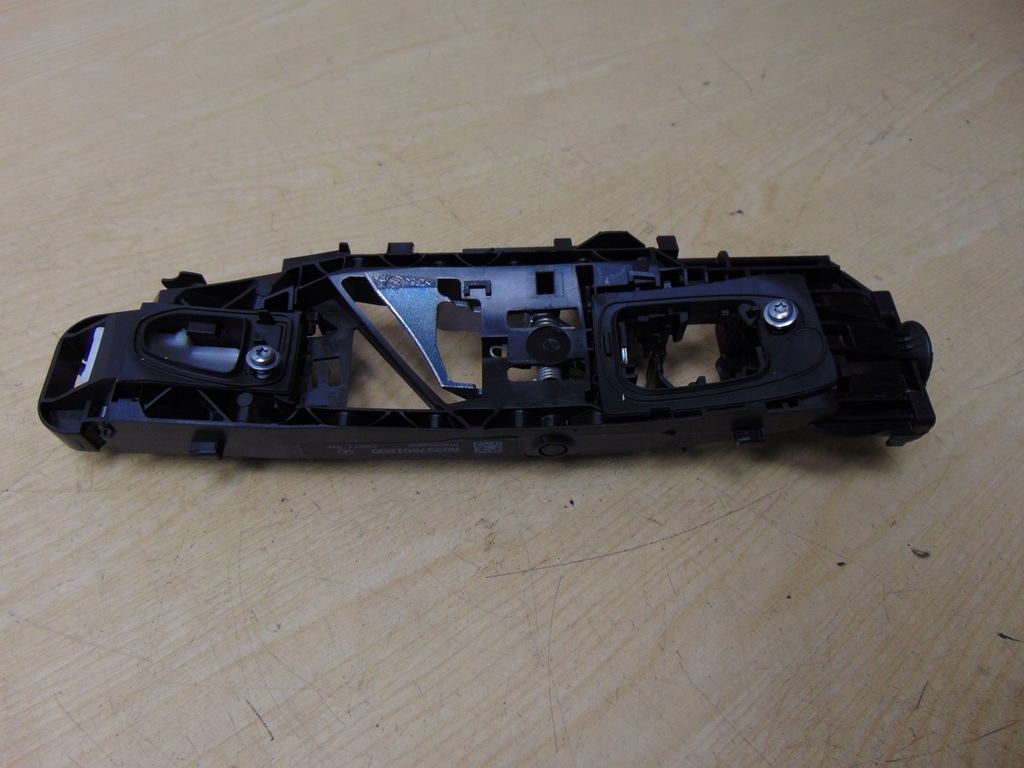 фото №8, Кронштейн кронштейн ручка правий задня mercedes w205