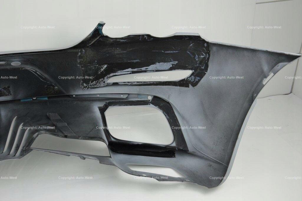 Оригинальный бампер задний  ferrari gtc4 lusso америка Киев