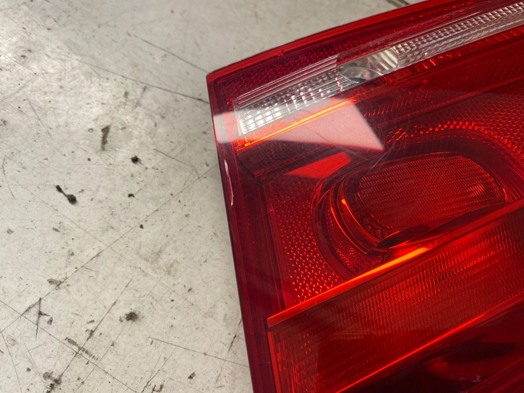 фото №8, Vw passat b7 kombi лампа правый задняя w крышка 3af945094q