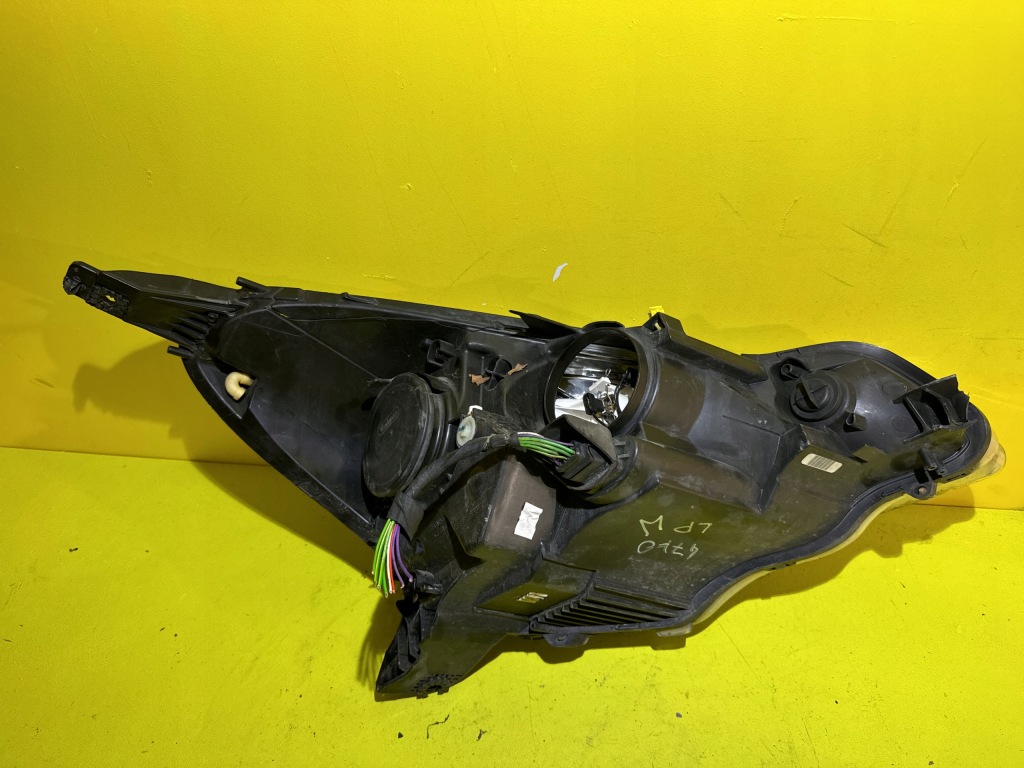 фото №4, Citroen ds3 - лампа левый перед