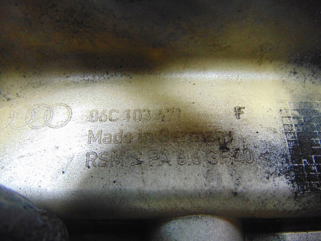 фото №11, Кришка клапанів головки audi a4 b6 3.0 v6