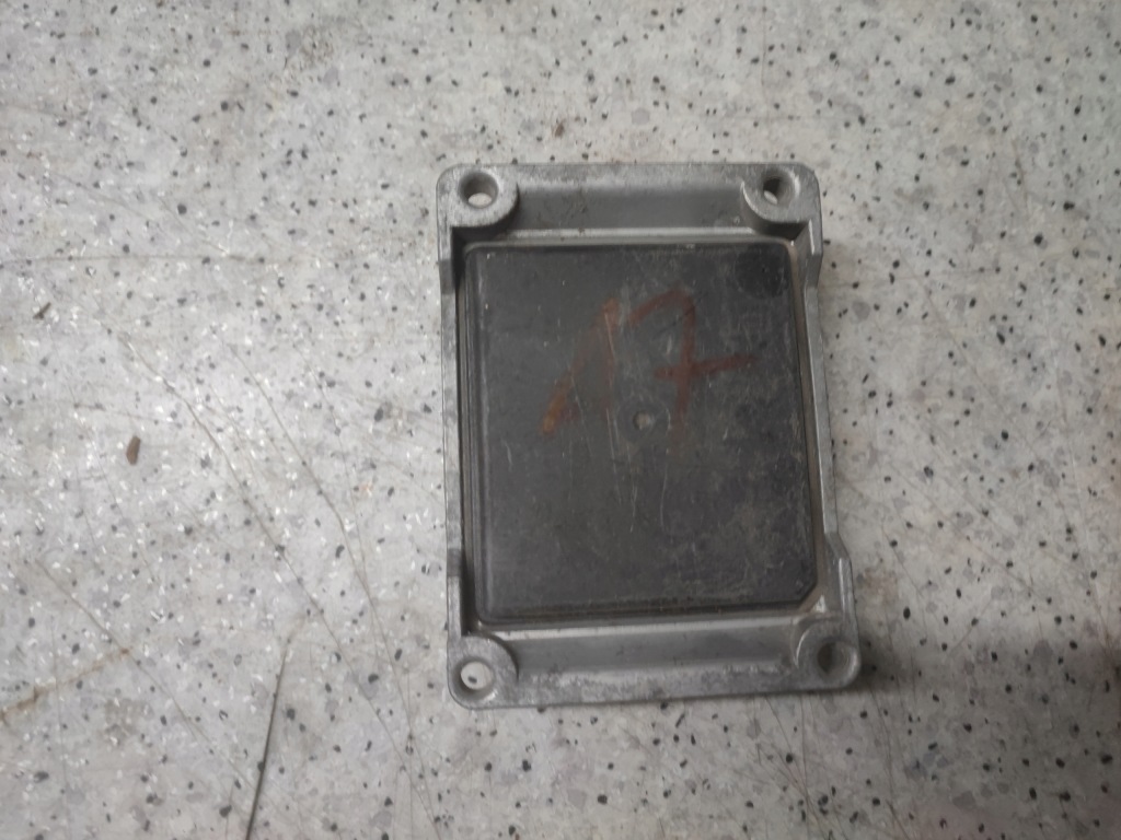 фото №1, Бортовой компьютер двигателя alfa romeo 156 2,0 ts me731ha007