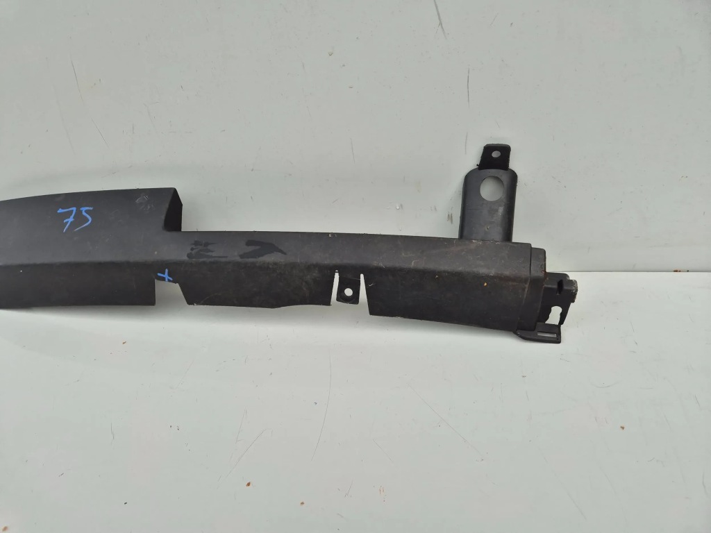 фото №7, Land rover 8269028 l322 перед сторона права спойлер накладка-спойлер бампера