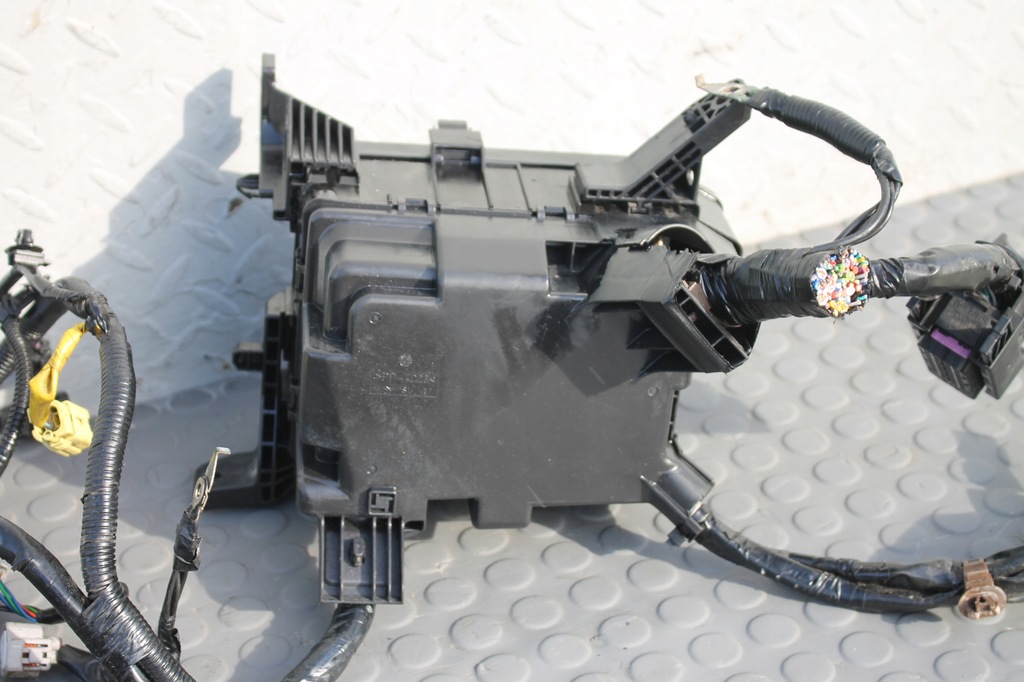 фото №7, Коробка запобіжників + джгут suzuki sx4 s-cross 1.0 boosterjet 16-21