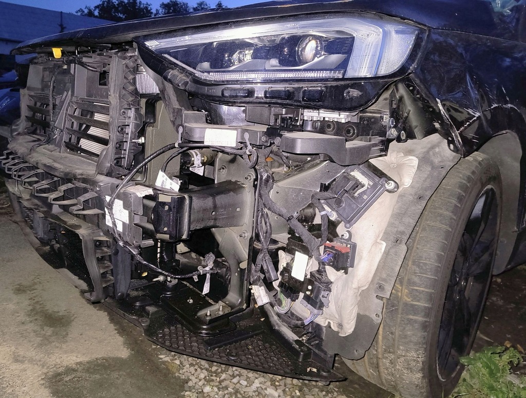 фото №12, Сидіння електрика пам'ять вентильовані підігрів заднє сидіння ford edge ii lift st-line