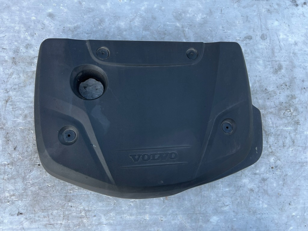 фото №1, Верхний защита крышка двигателя volvo 31492573