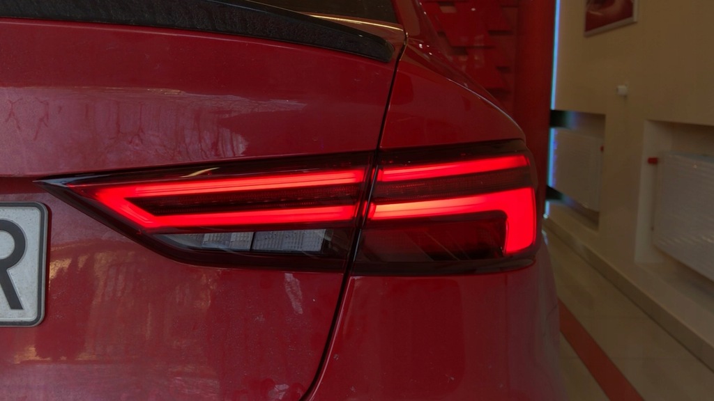 фото №1, Лампи matrix sedan audi a3 8v