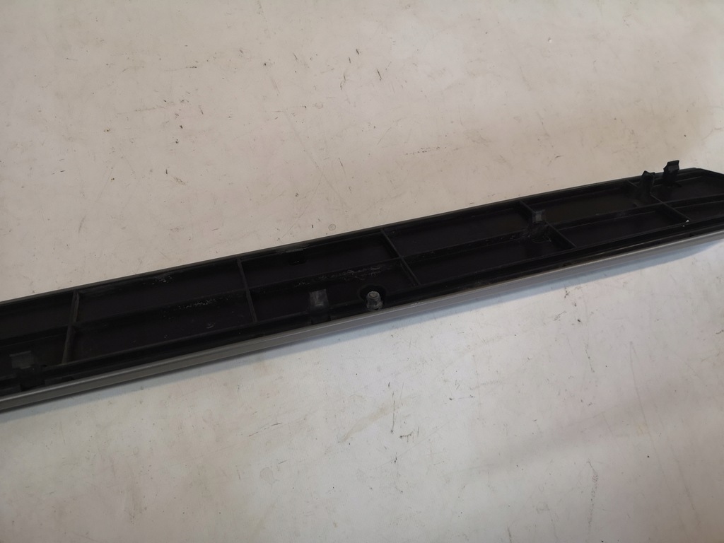 фото №7, Volvo xc60-nakładka поріг, молдинг поріг права