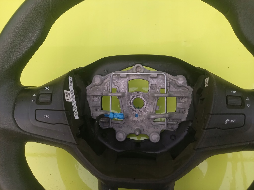 фото №4, Воздуховод peugeot 208 lift 16r