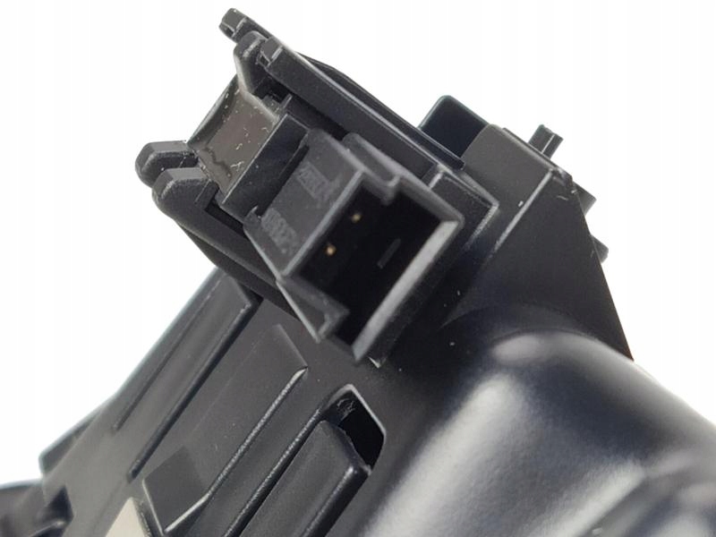 фото №6, Оригінальний номер bmw кнопка кришки багажника bmw x1 e84 x5 e70