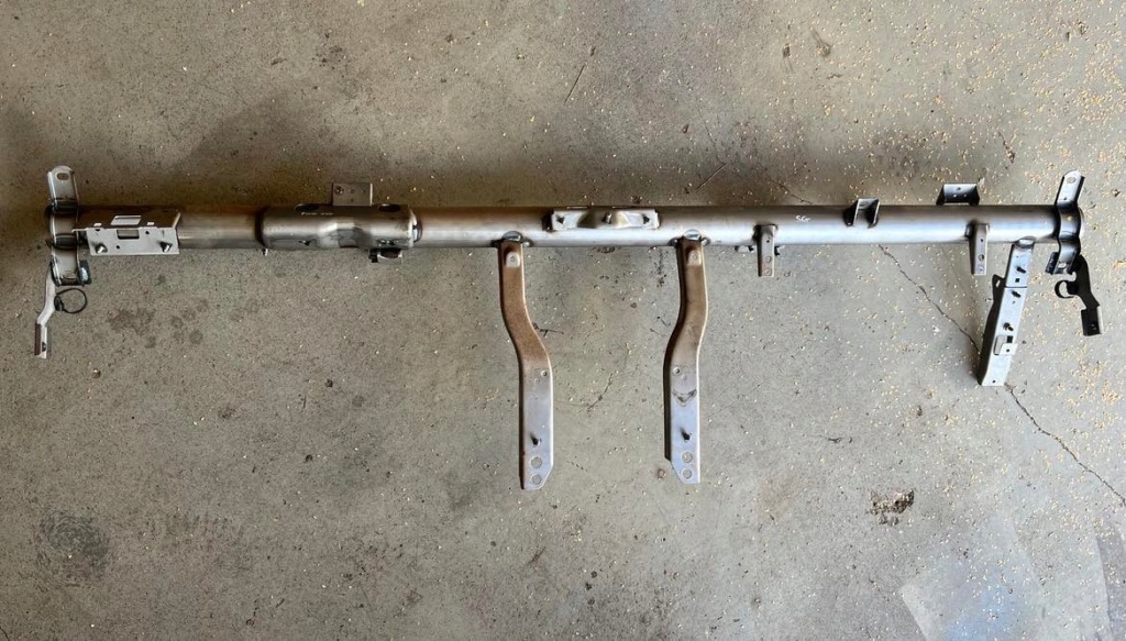 фото №1, Балка pod панель subaru forester ii sg 2003 2007 eu